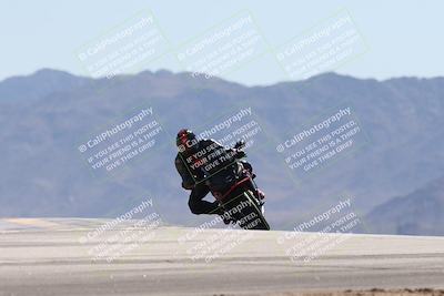 media/Oct-13-2025-Moto Forza (Mon) [[a66d839500]]/3-B Group/Session 4 (Turn 9)/